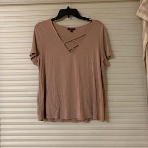 crisscross neck T-shirt